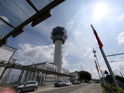 flughafen erfurt