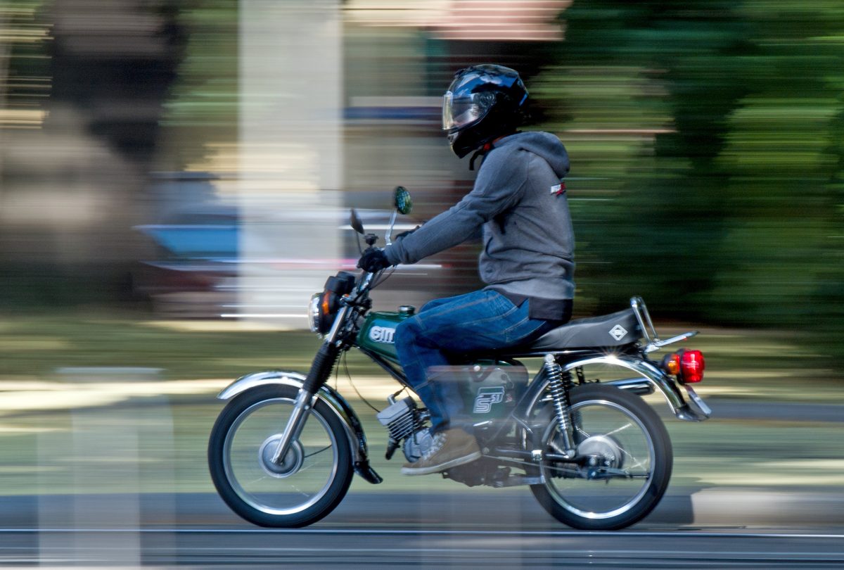 Kurzes Vergnügen in Thüringen: Ein junger Simson-Fahrer muss seinen Führerschein erstmal wieder abgeben. Dabei hatte er ihn noch nicht lange.