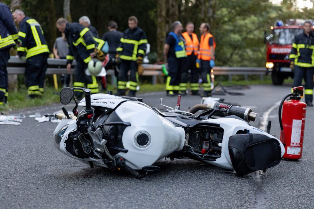 Motorrad-Unfall in Thueringen