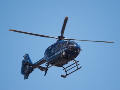 Schreckmoment in Weimar! Ein Siebenjähriger hat für einen großen Polizei-Einsatz gesorgt. Auch ein Hubschrauber war dabei.