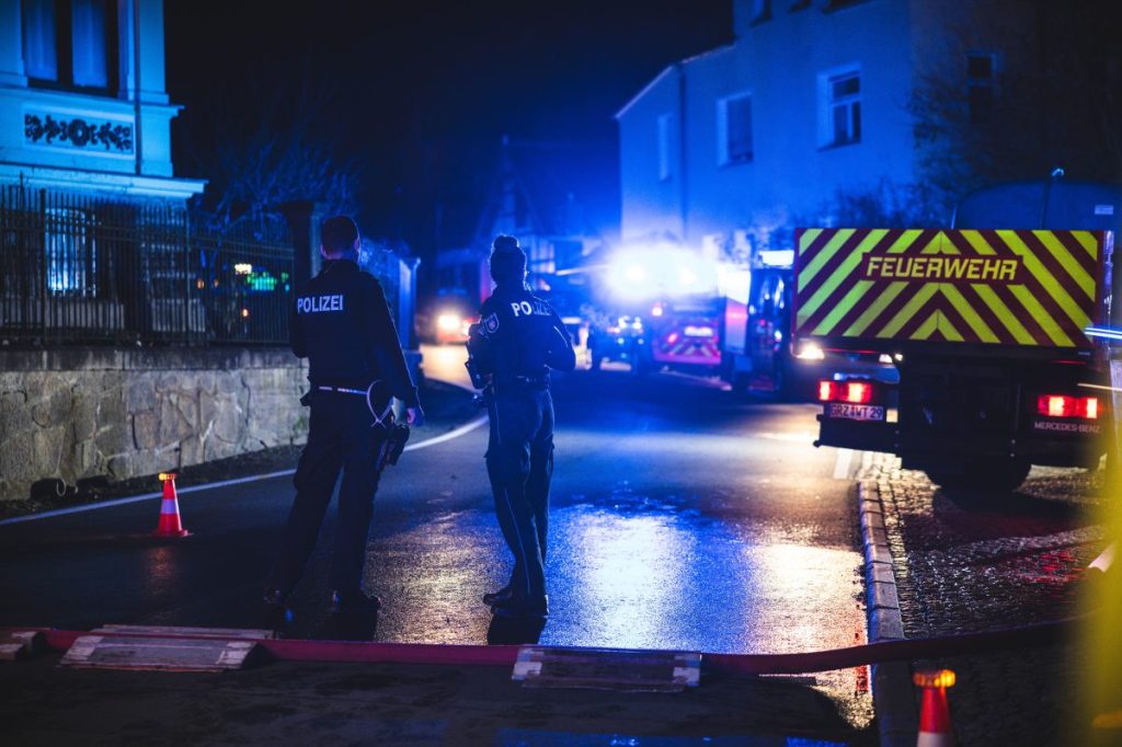 Ein Bewohner eines Seniorenwohnheims in Greiz ist nach einem Brand gestorben.