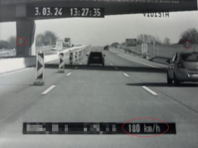 Thüringen: Videowagen schnappen zwei Raser auf der A9 bei Eisenberg und in der Baustelle auf der A4 bei Ronneburg