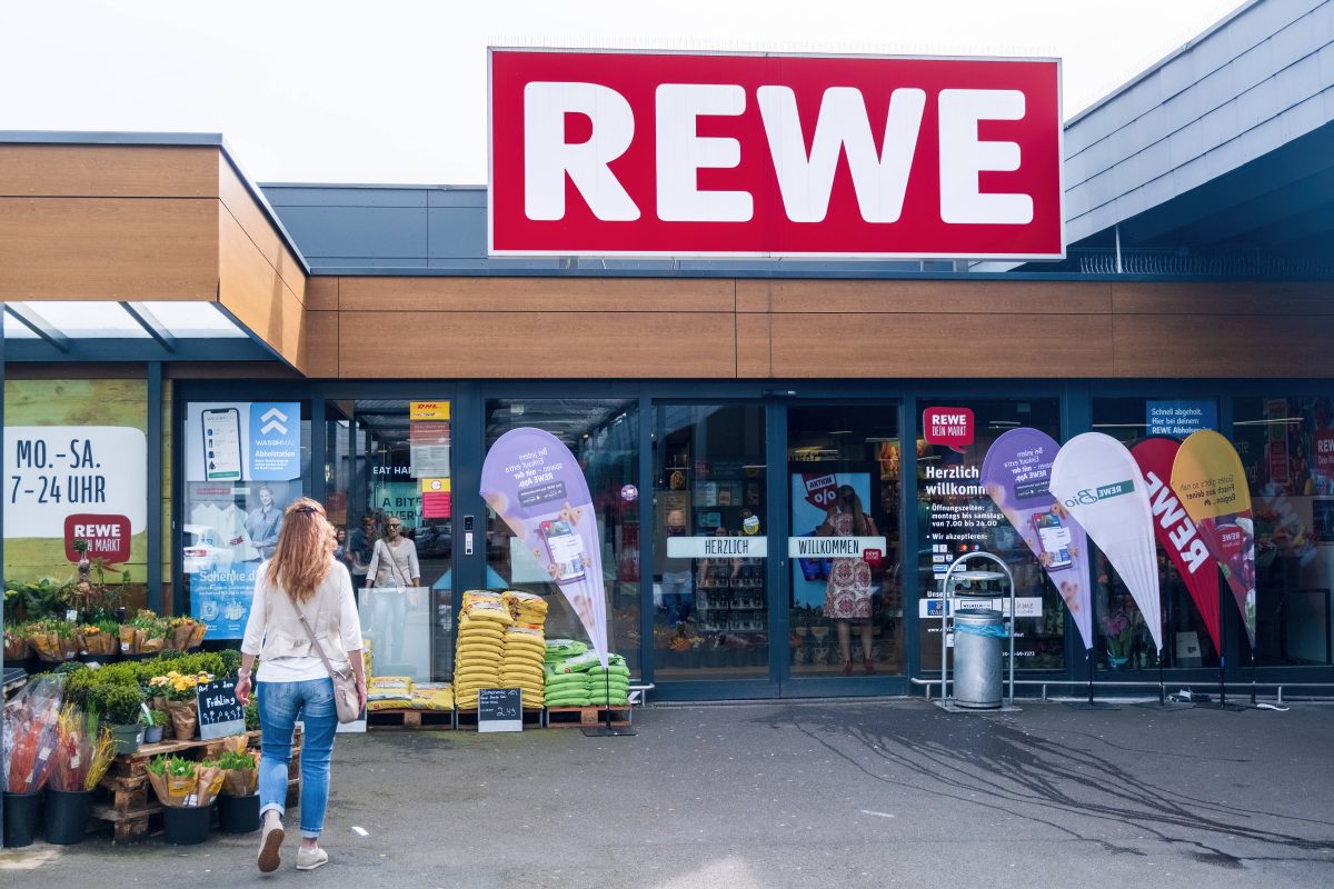 Rewe eröffnet eine besondere Filiale in Berlin.