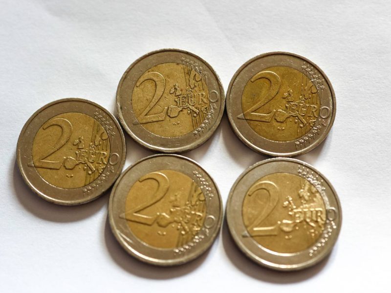 Zwei-Euro-Münze ist irre wertvoll – auf diese Details musst du achten