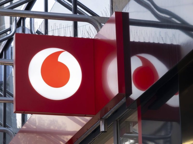 Vodafone-Kunden laufen Sturm – der Grund ist schockierend