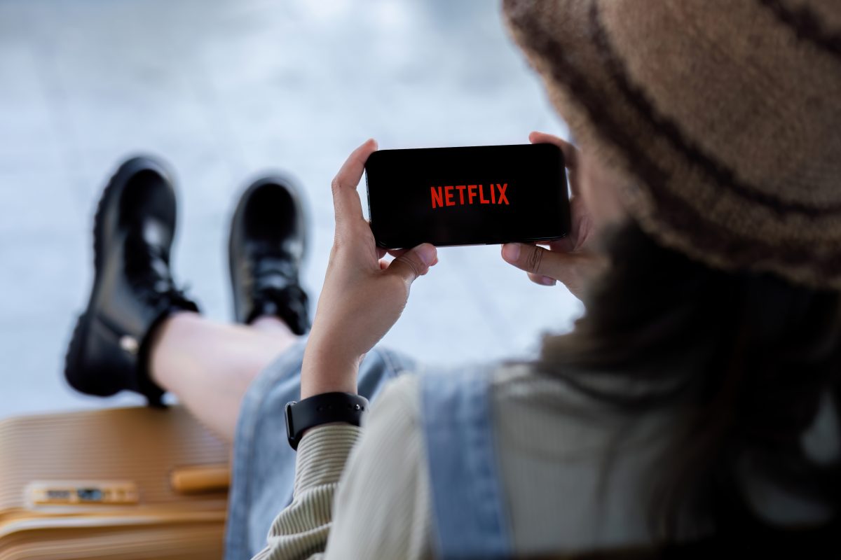 Netflix kündigt drastische Änderung an: Warum sich Kunden des Streaming-Riesen bis zum Sommer entscheiden müssen...