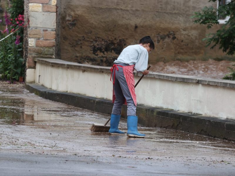 Unwetter in Thüringen: Alle Infos im Newsblog! Mehrere Orte geflutet – „Zillbach ist verschollen“
