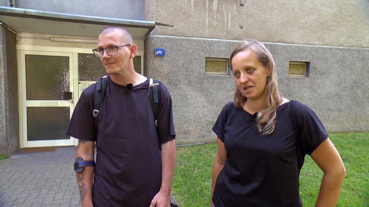 Bürgergeld-Doku Hartz Rot Gold