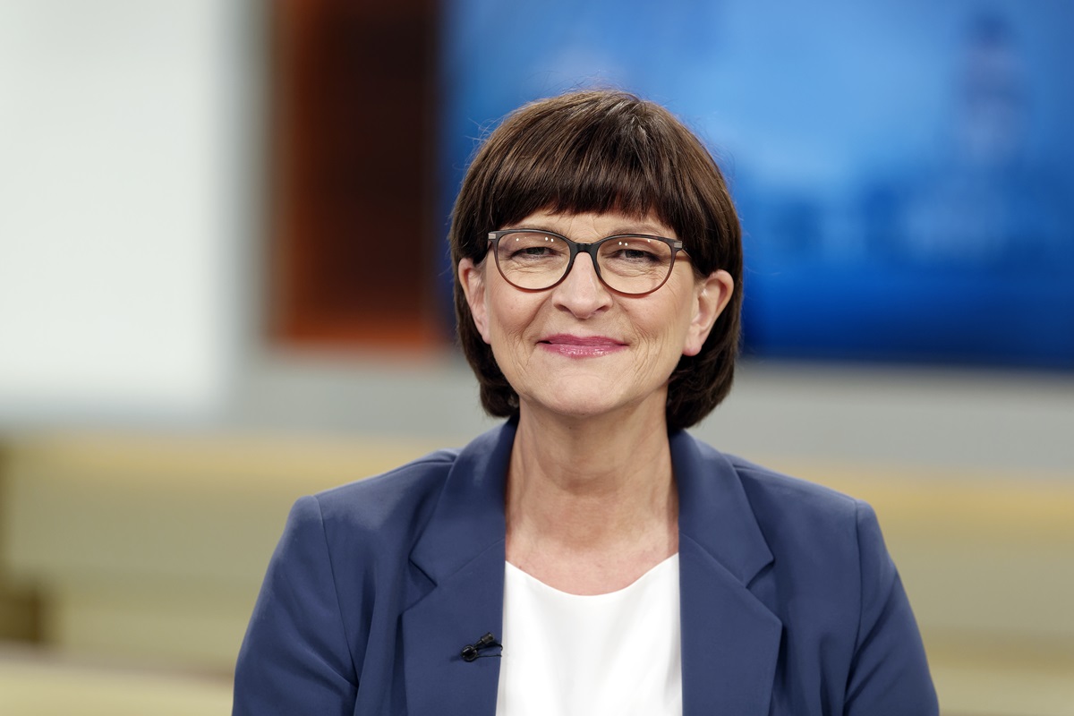 Hätte das jemand erwartet? Saskia Esken hält an ihrer Linie fest – und plötzlich wirkt die CDU wie in der Defensive.