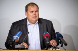 Braga wehrt sich gegen Vorwürfe: Trug er wirklich ein rechtsextremes Symbol im Bundestag?