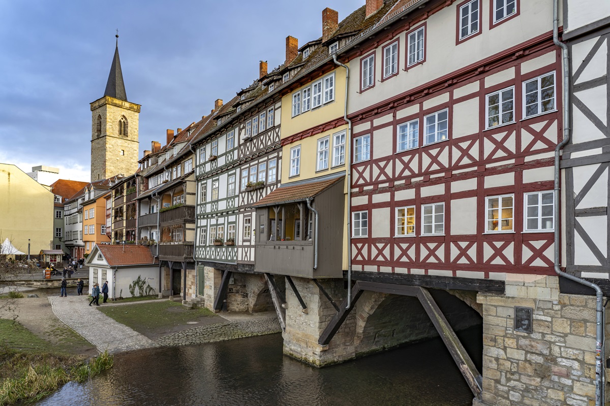Auf der Krämerbrücke gibt es nun einen neuen Laden. (Archivbild)