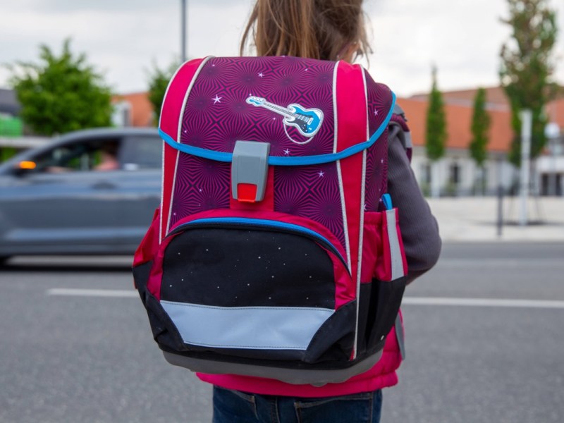 Osten: 10-jähriges Mädchen soll abgeschoben werden! „Unmenschlich“