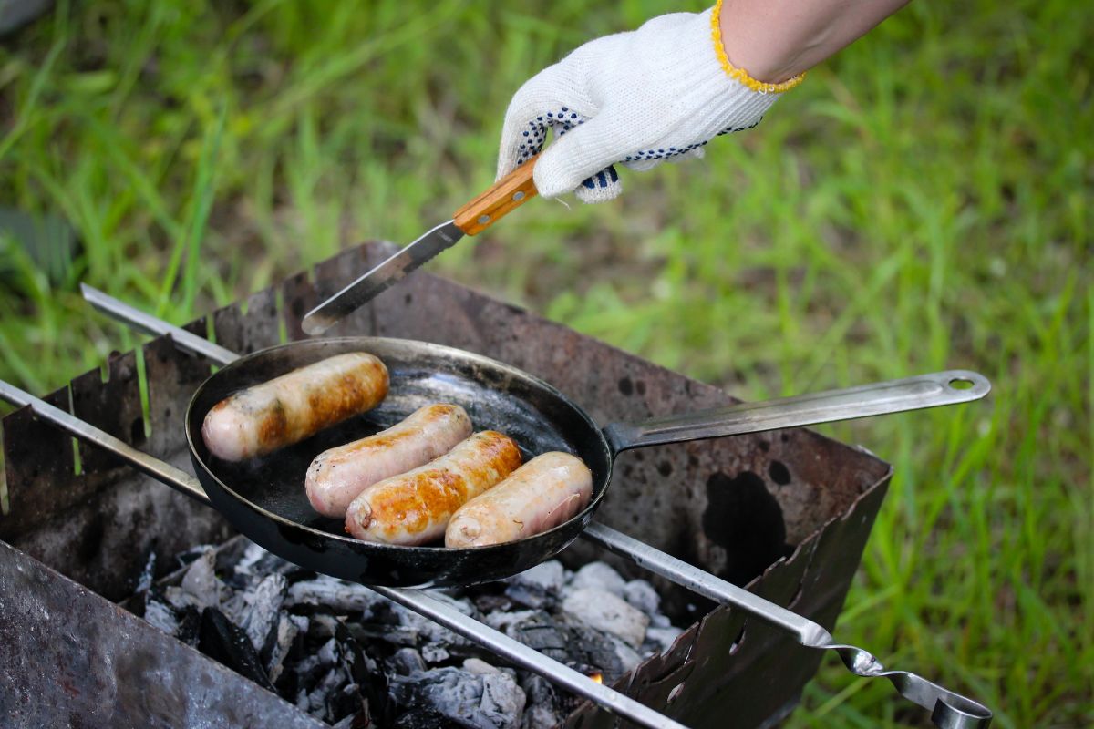 Traurige Gewissheit für Bratwurst-Fans! Erfurt hält am Grill-Aus für den Sommer fest