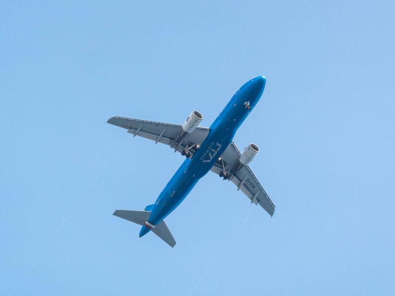 Zu wenig Passagiere! Ganzer Flughafen im Osten vor dem Aus?
