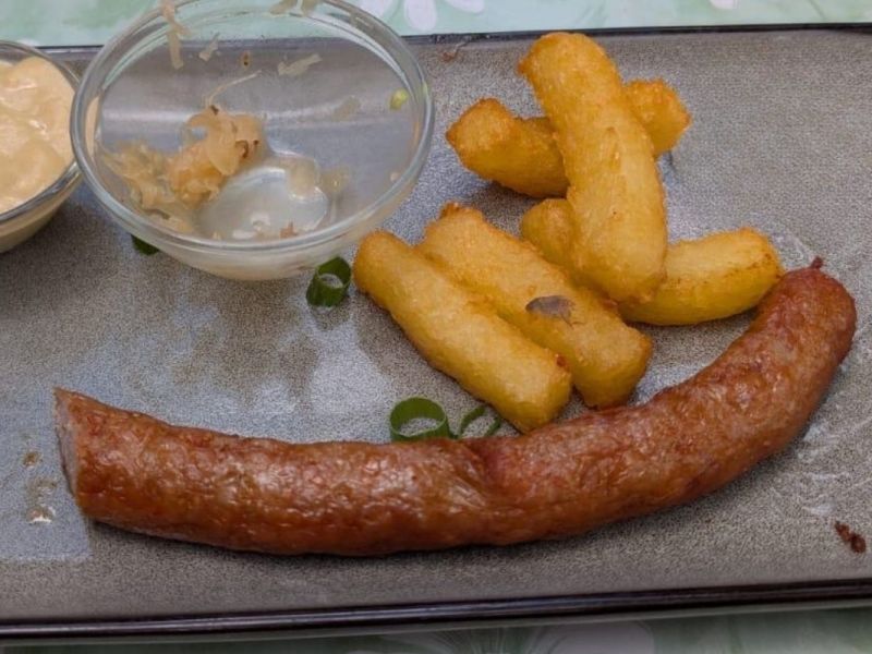 Ich bestellte eine Thüringer Bratwurst – was mir serviert wurde, lehrte mich das Fürchten